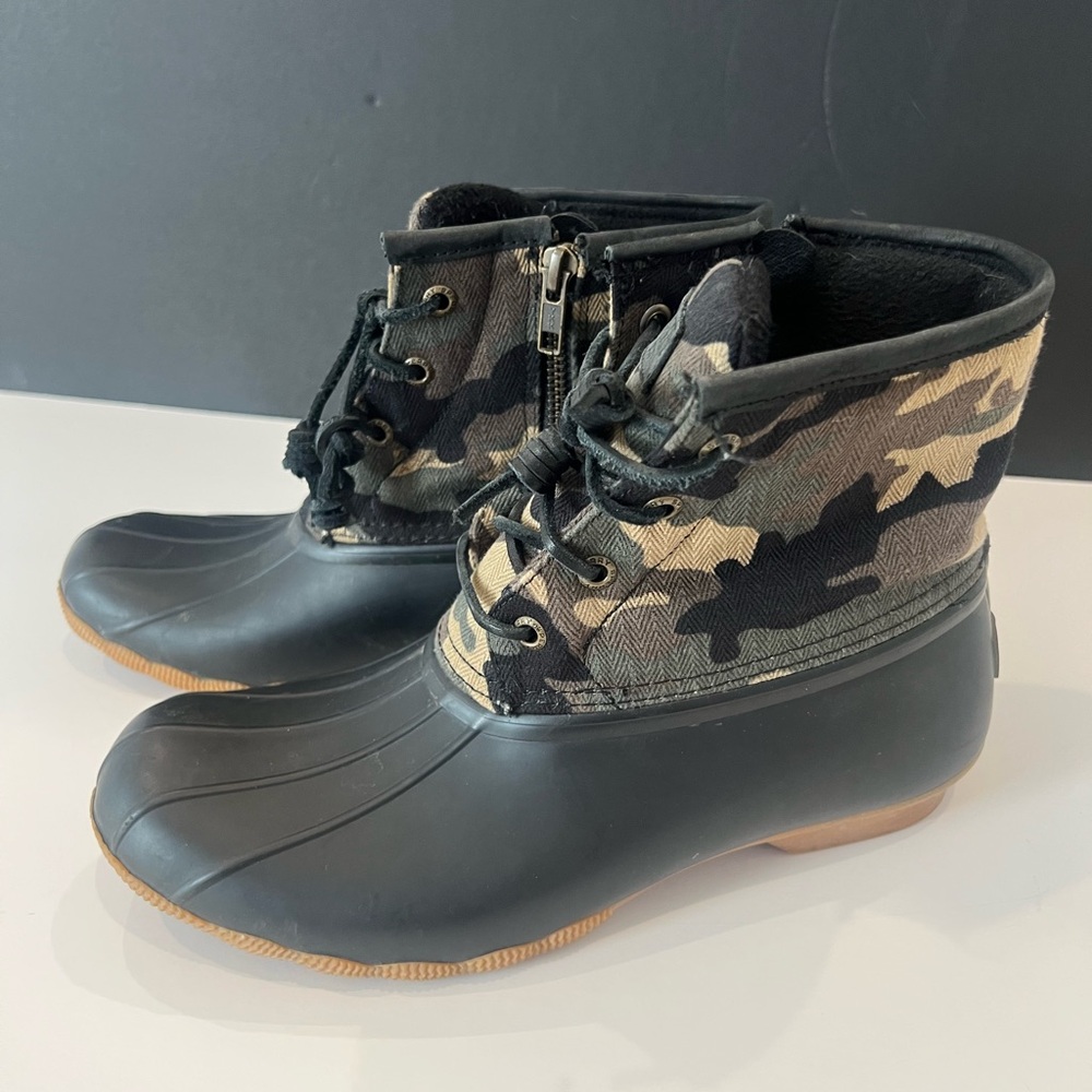 Camo Sperry duck boots